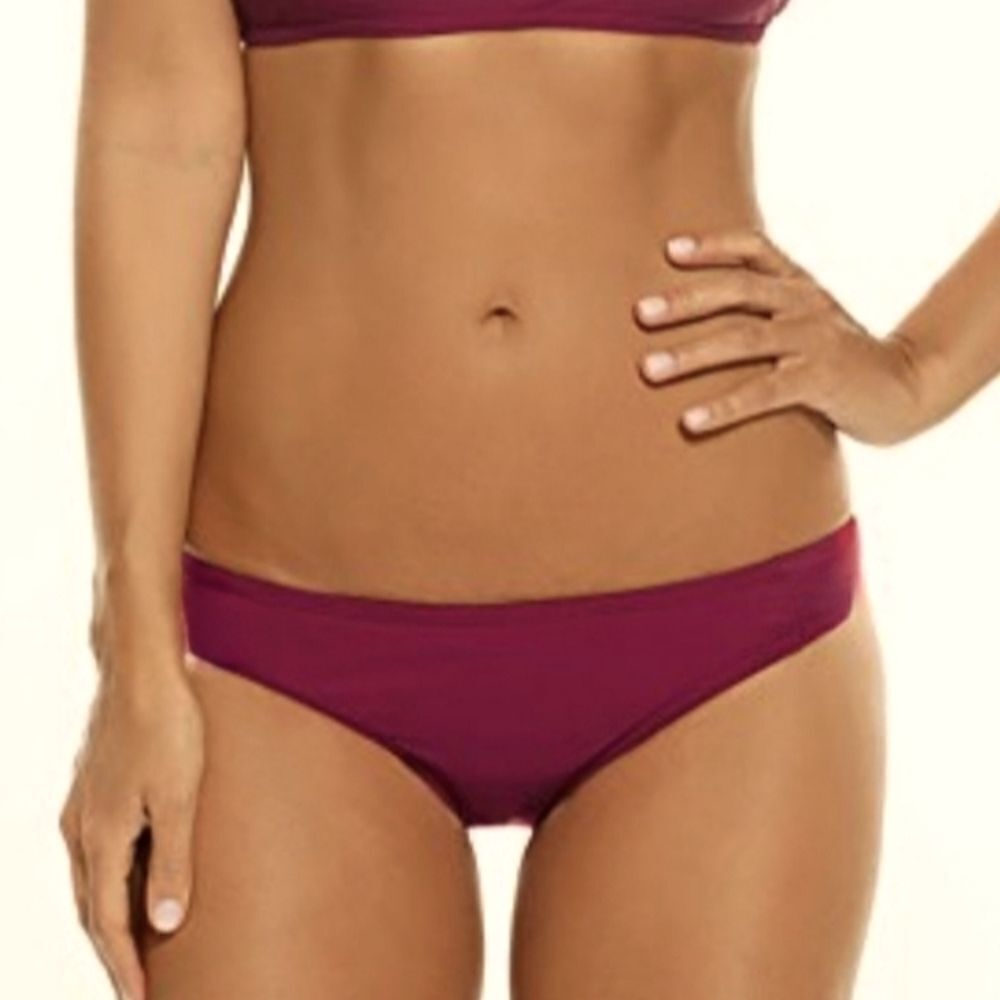 NWT Malibu Dream Girl Bikini Bottoms